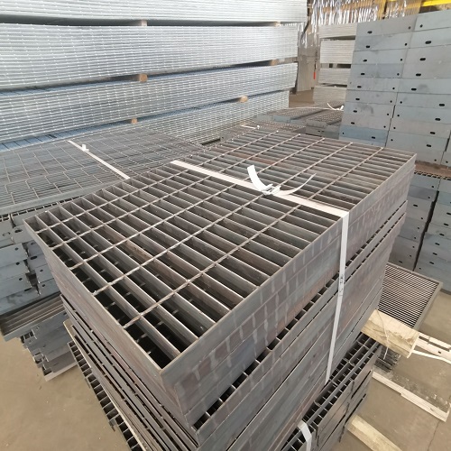 客戶血淚教訓(xùn)：選錯(cuò)鋼格板規(guī)格，3個(gè)月就變形