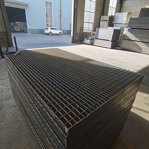 為什么大項目都選G325/30/100鋼格板？優(yōu)勢全在這