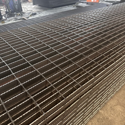 不起眼卻離不開，鋼格板的幕后價值