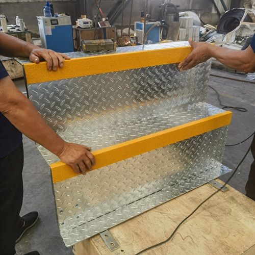 不起眼卻離不開，鋼格板的幕后價值