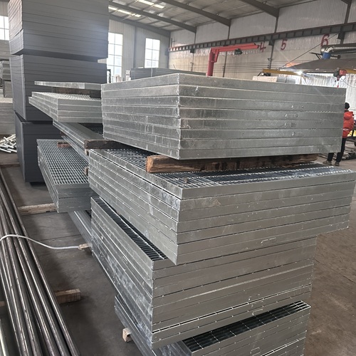 鋼格板憑什么火出圈？4大核心優(yōu)勢(shì)不可替代