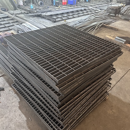 地下管廊為啥標(biāo)配鋼格板？安全便捷是關(guān)鍵