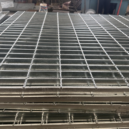 鋼格板在新基建中的應(yīng)用迎來發(fā)展新機(jī)遇